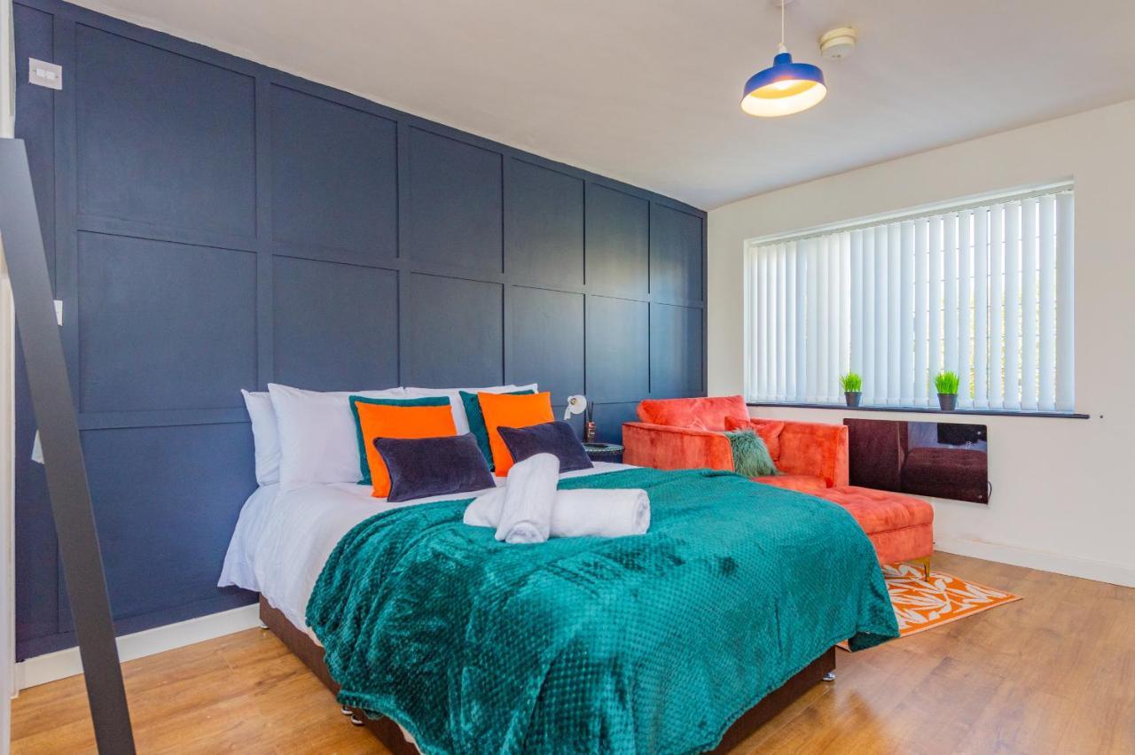 Studio Annexe By Papermill, Deeside - En-Suite, Heswall Eksteriør billede