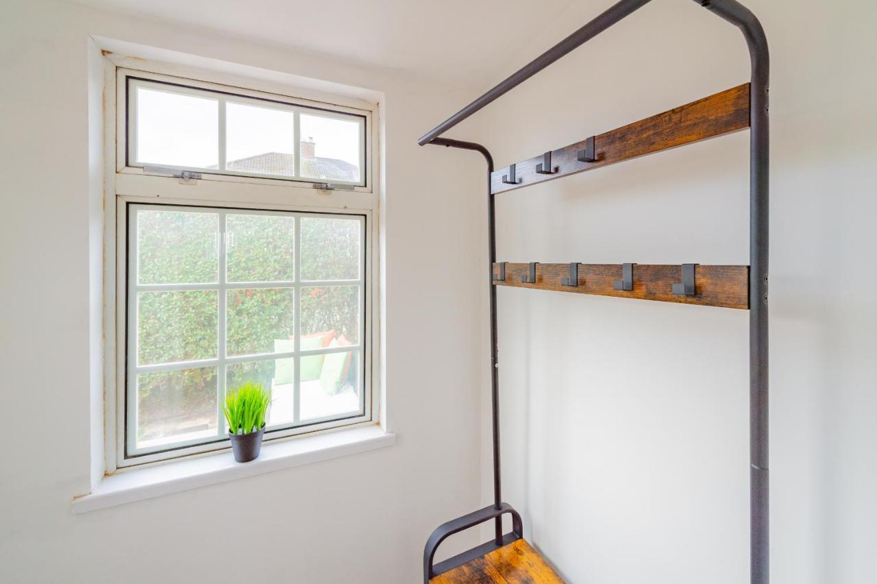 Studio Annexe By Papermill, Deeside - En-Suite, Heswall Eksteriør billede